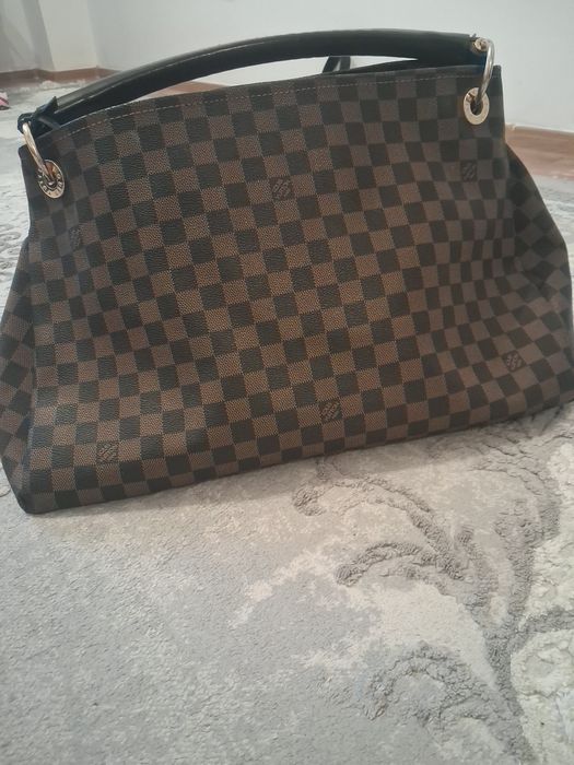 Сумка  большая красивая