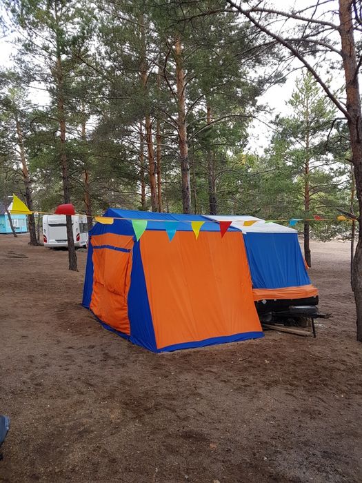 Прицеп скиф дом на колёсах.