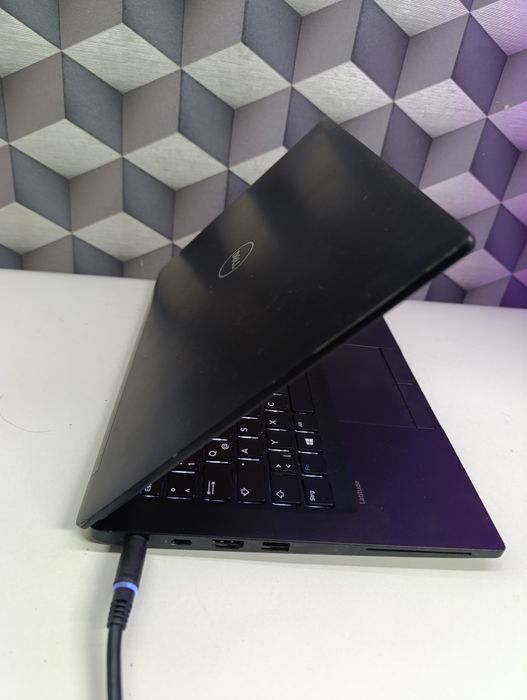 Laptop Dell Latitude 7280 procesor i7 7600 impecabil