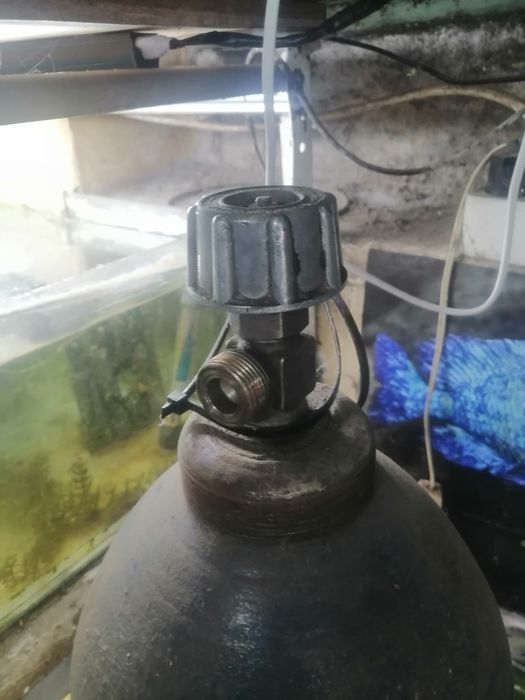 Кислородна бутилка