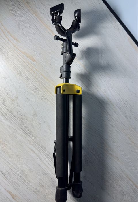 Профессиональная стойка для скрипки/альта Hercules (Auto-Grip)