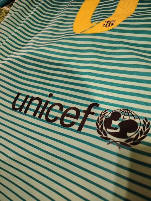 Barcelona 16/17 Third Shirt #6 Xavi, Size L