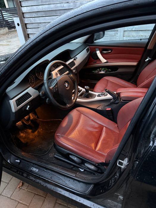 BMW 3 Series 2010 — imagine 4