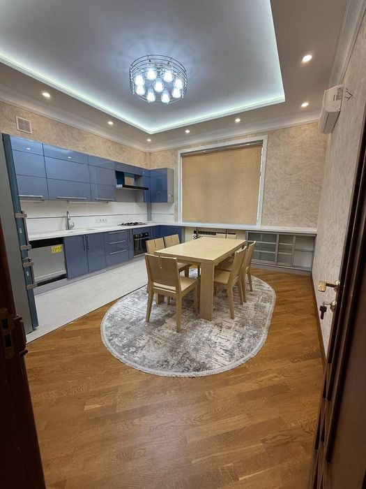 Сотилади Продаётся Квартира Габус 178м2 5 ком//1 этаж Мирабад Чехова