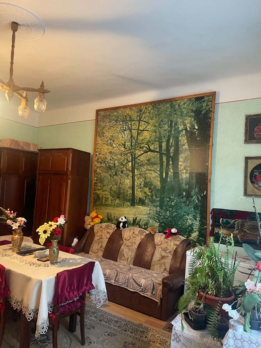 Casa de vanzare .