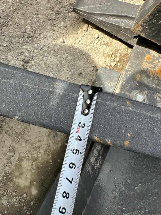 Вилы для фронтального погрузчика 1м3