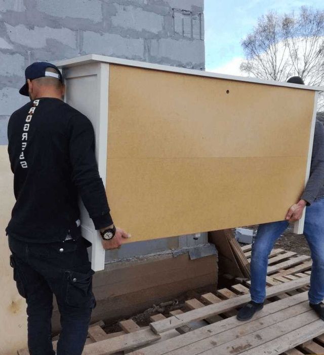 Перевозка офисной мебели и техники