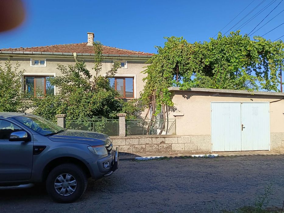 Продавам Къща във село Чоба