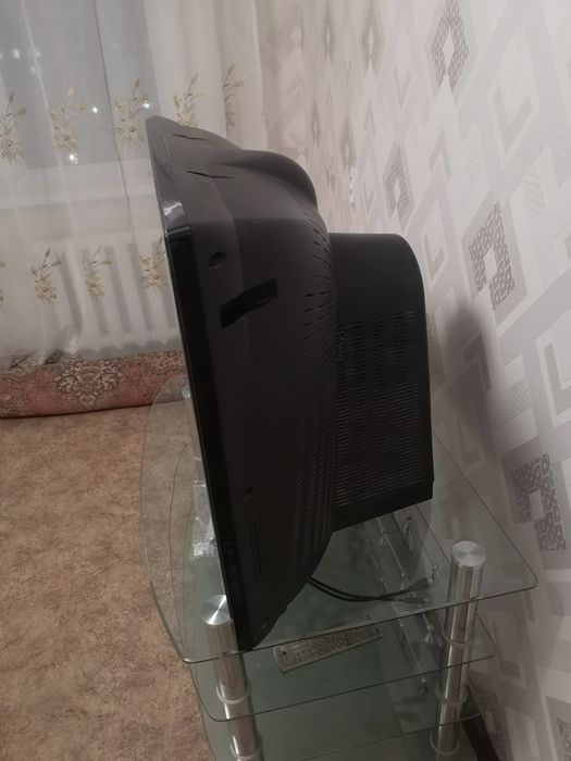 Продам телевизор LG