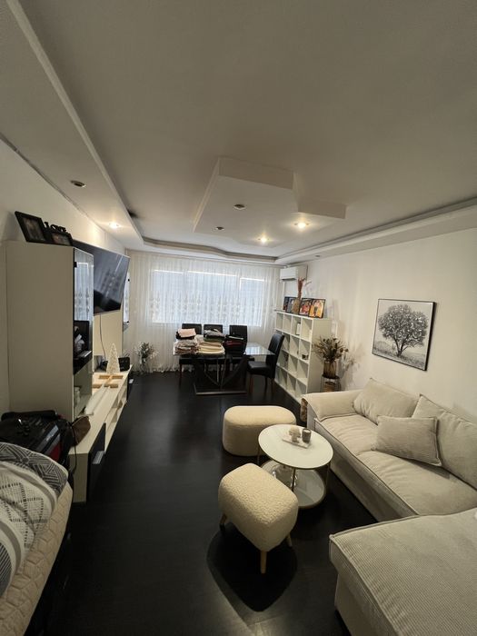 Продава се Тристаен апартамент в Силистра, Митница - 100 кв.м за 867 €/кв.м - Снимка #2