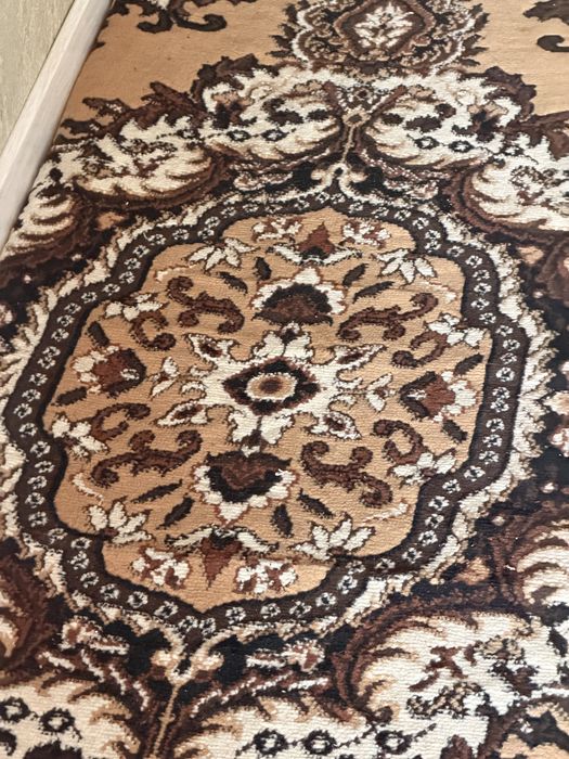 Ковер 2/3, б/у продается