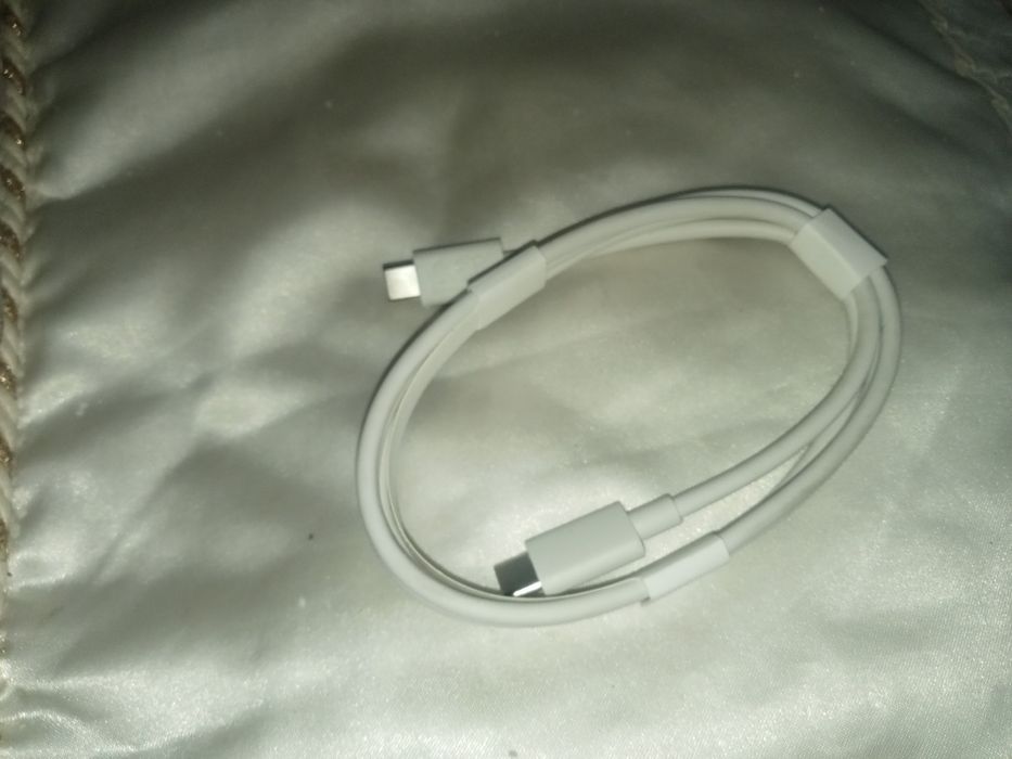 Зарядка таяпсы новый оригинал