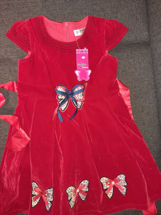 Rochie/rochita rosie catifea Crăciun noua