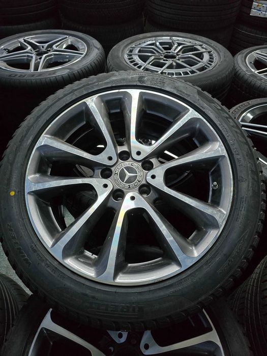 Jante Mercedes W213 E Class anvelope iarna Pirelli 275 40 18