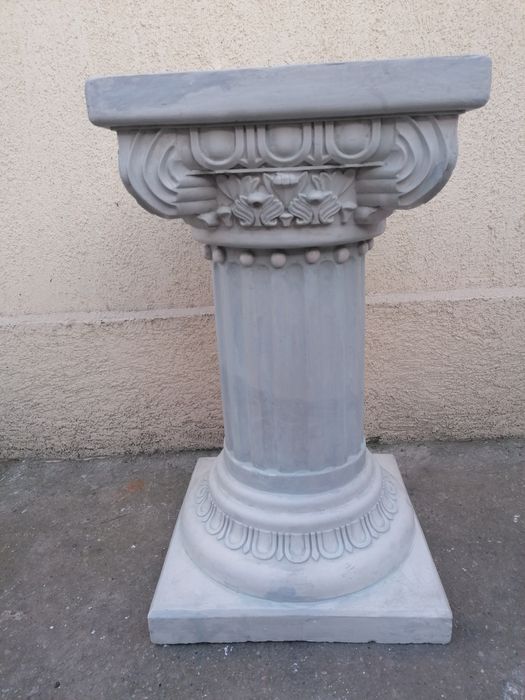 COLOANE decorative, romane, grecești, în stil baroc