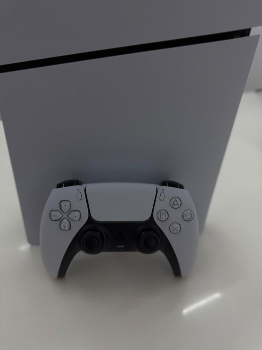 Play Station 5 Digital Edition 825 GB