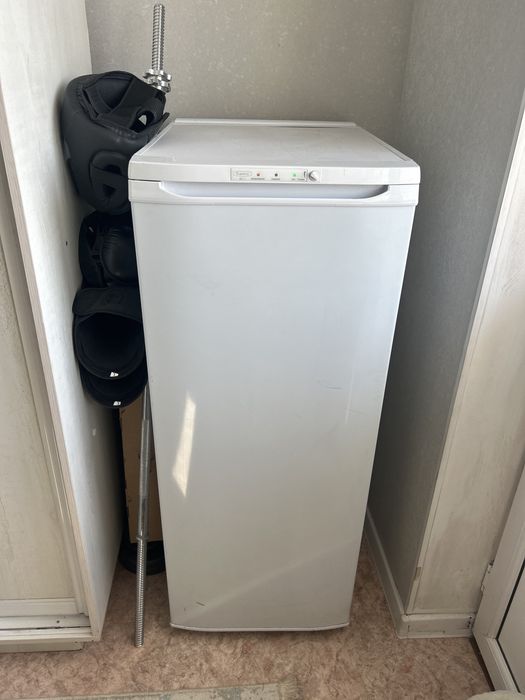 Морозильник в отличном состоянии