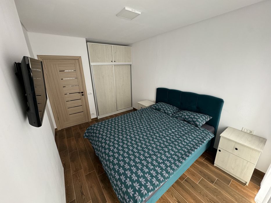 Chirie apartament 2 camere West Residence Oradea cu loc de parcare - pret usor negociabil