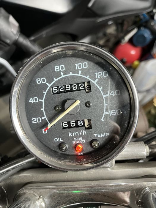 Honda.   Vt 600 rosu multicolor