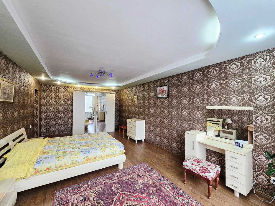 **Продам дом в Отрадном первая линия