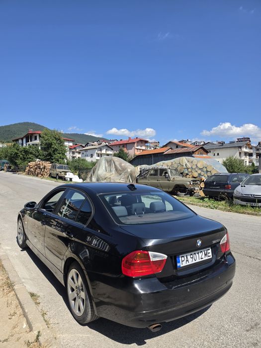 BMW e90 320i 150кс