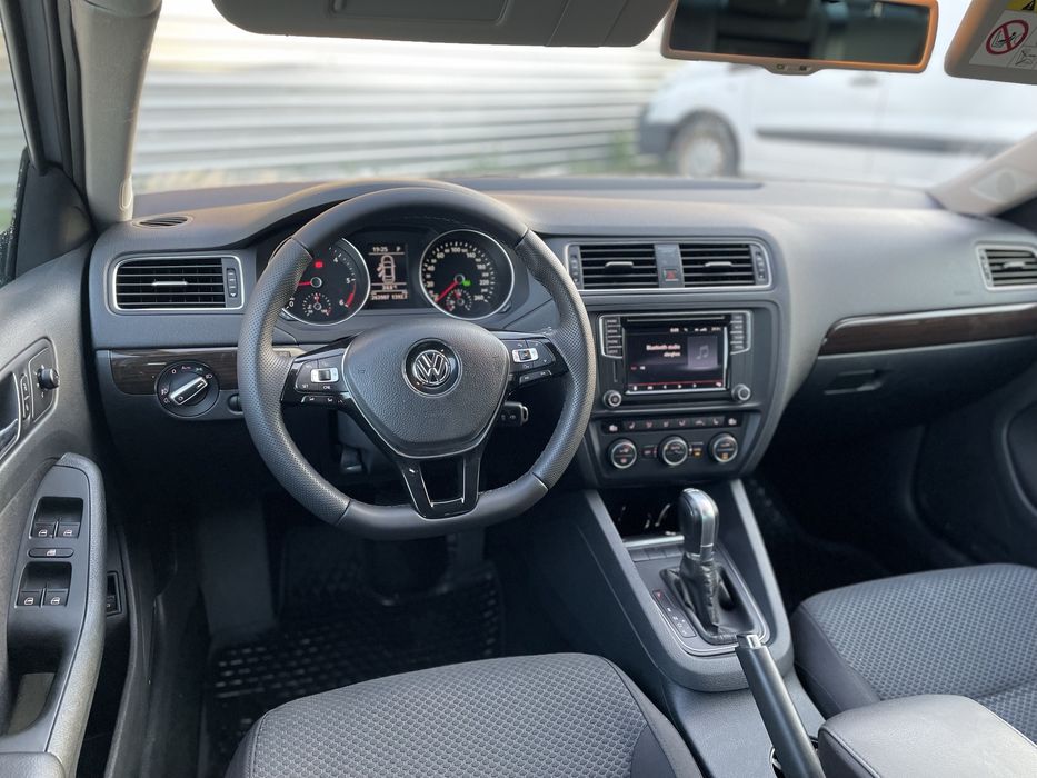 VW JETTA 2.0 TDI 110cp DSG 2016
