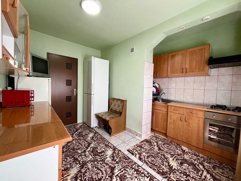 Proprietar. Vând apartament 2 camere decomandat în Dej, zona străzii Ștefan cel Mare.