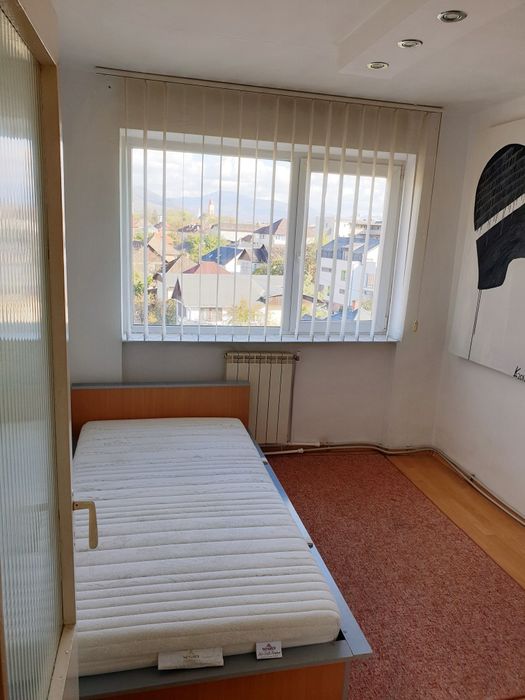 Inchiriez ap 4 cam ferentzi.k 37/19  400€