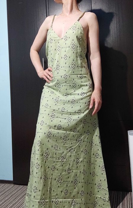 Дълга рокля с гол гръб/ червена/черна рокля / рокля HM с голи рамене