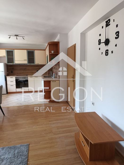 Дава се под наем Двустаен апартамент в Варна, Бриз - 63 кв.м за 459 € - Снимка #2