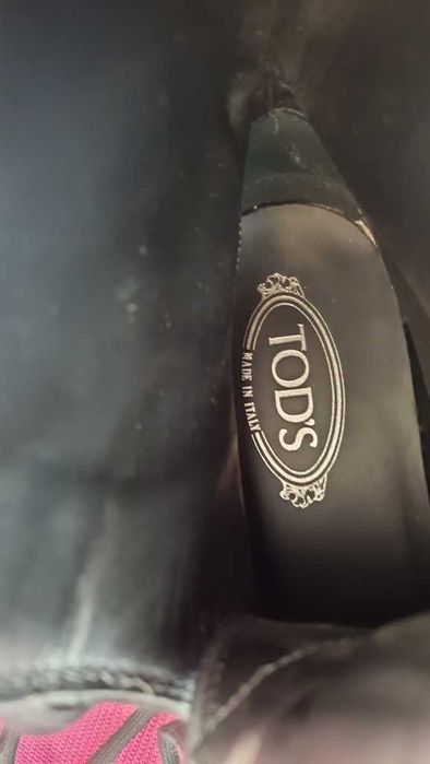 Ghete trendy full piele de la TOD'S marimea 40-40,5 , zero km