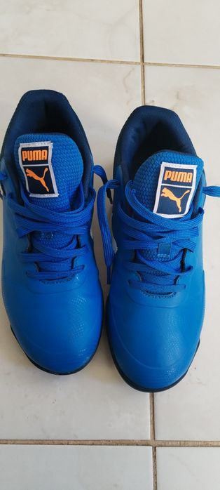 Adidași Puma pentru sintetic