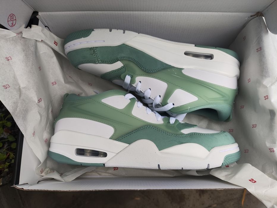 Nike Air Jordan 4 RM