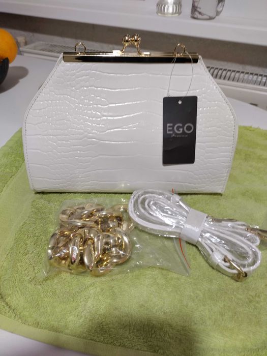 Дамска чанта нова