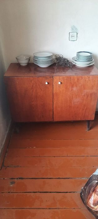 Комод для посуды и вещей