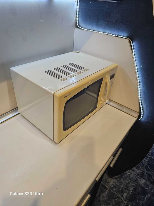 микровълнова фурна