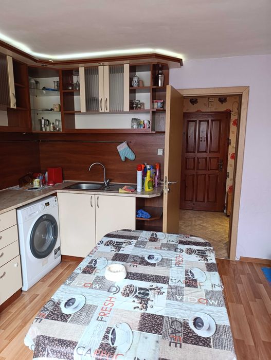 Дава се под наем Двустаен апартамент в Русе, Възраждане - 60 кв.м за 255 € - Снимка #12