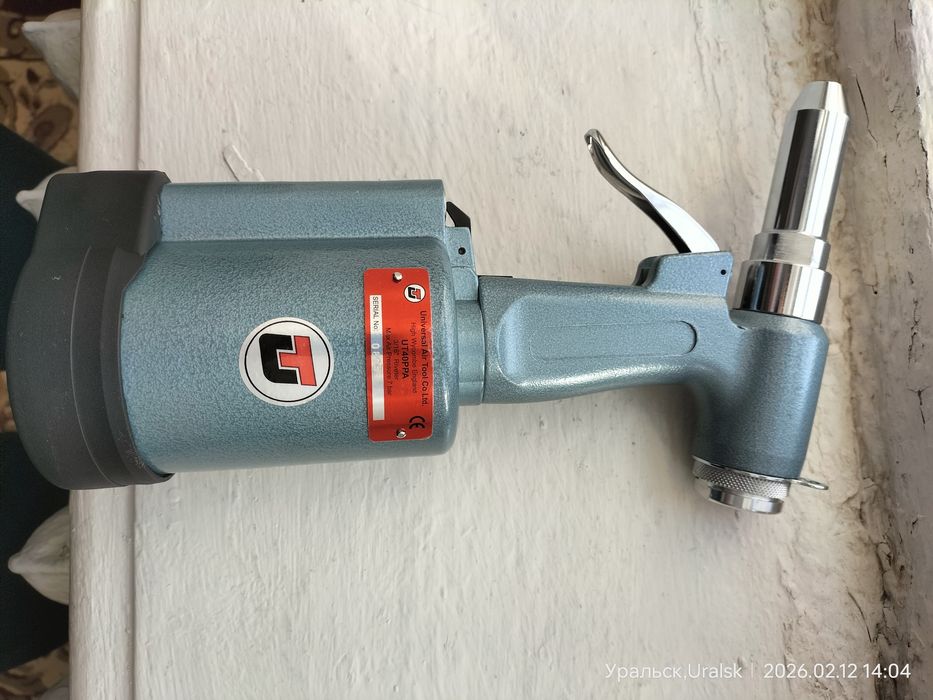 Продам пневмозаклёпочник