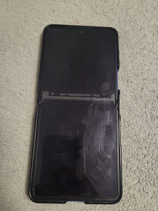 Vand Samung Z flip 7