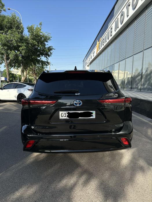 Toyota highlander 2023 hybrid