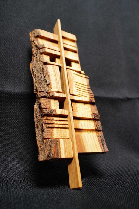 Стенна пластика маска