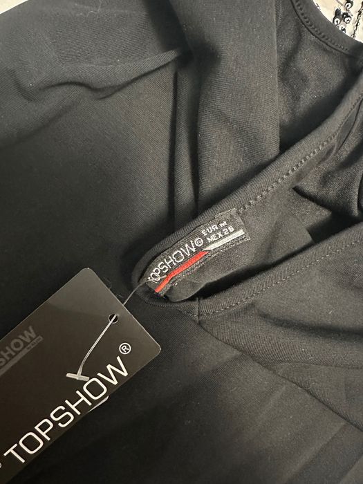 Черна рокля-ефектна