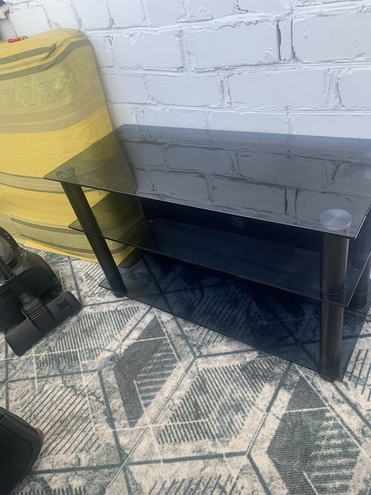 Стеклянная подставка