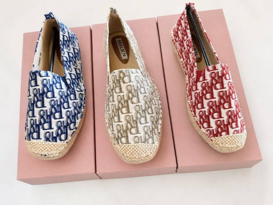 Обувки нови malien shoes