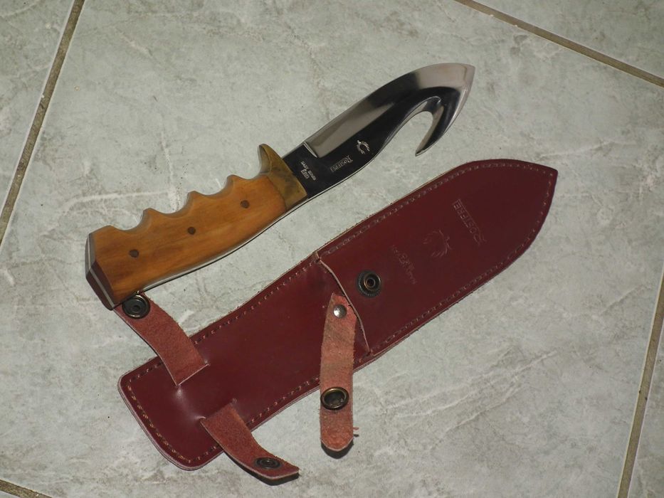 Colectie cutit de vánátoare maghiar cutit de jupuit mester Nagy István ín pereche NOS