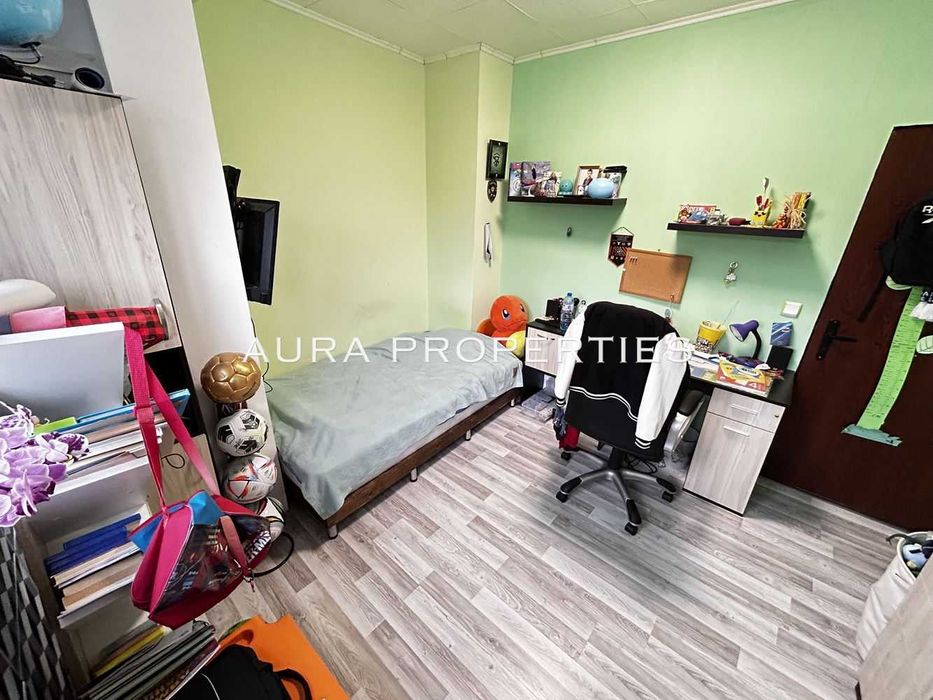Продава се Двустаен апартамент в Разград, Център - 68 кв.м за 1328 €/кв.м - Снимка #5