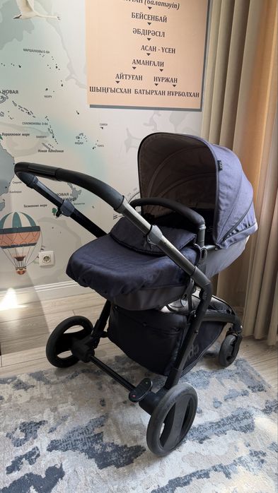 Коляска легкая, удобная, трансформер 2в1 Cybex flex