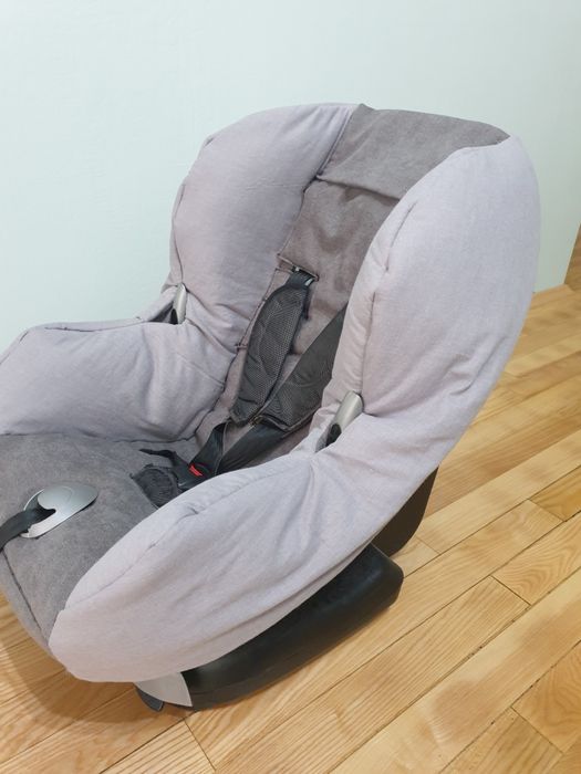 Продавам MAXI.COSI столче за кола