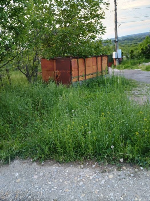 Продавам   фургон