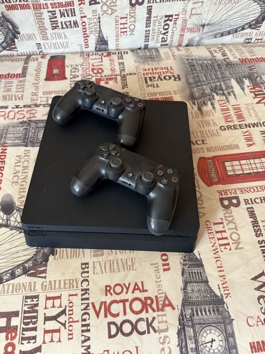SonyPlaystation 4 Slim 1tb